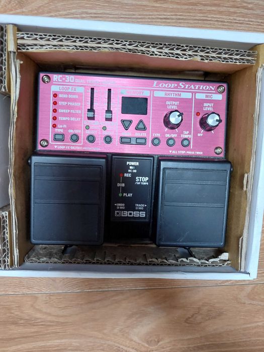 Boss RC-30 Loop Station