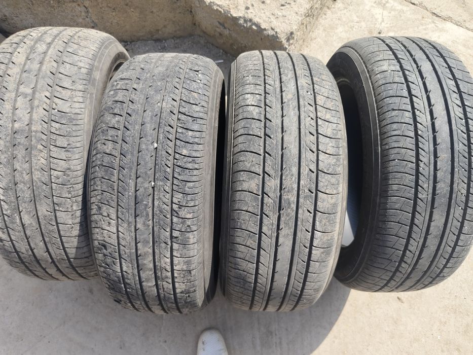 Шины на 215/55R17