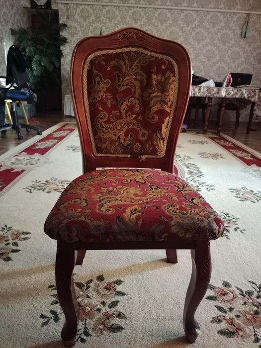 Продам стулья  в