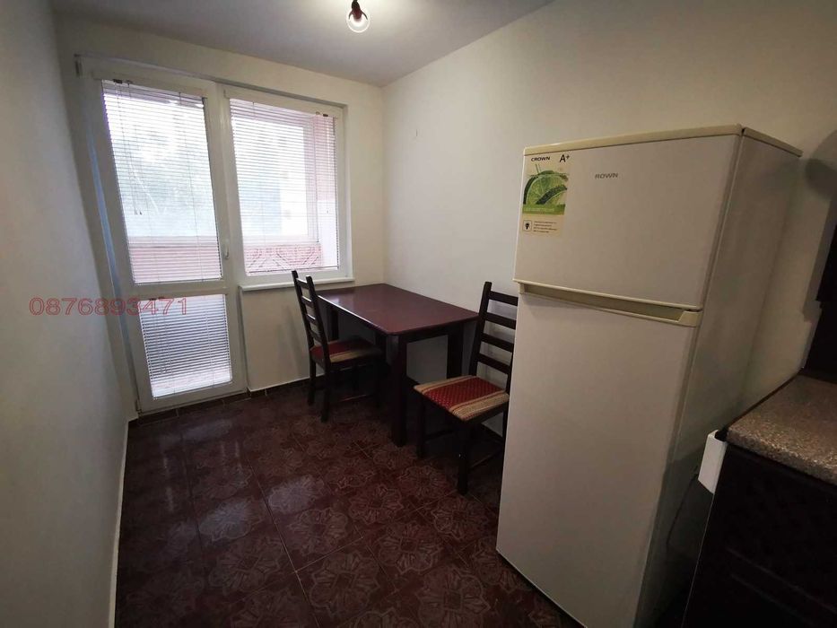 Дава се под наем Тристаен апартамент в Варна, Център - 70 кв.м за 561 € - Снимка #7