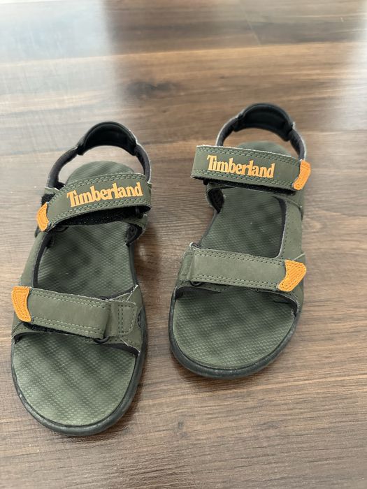 Продам сандали Timberland