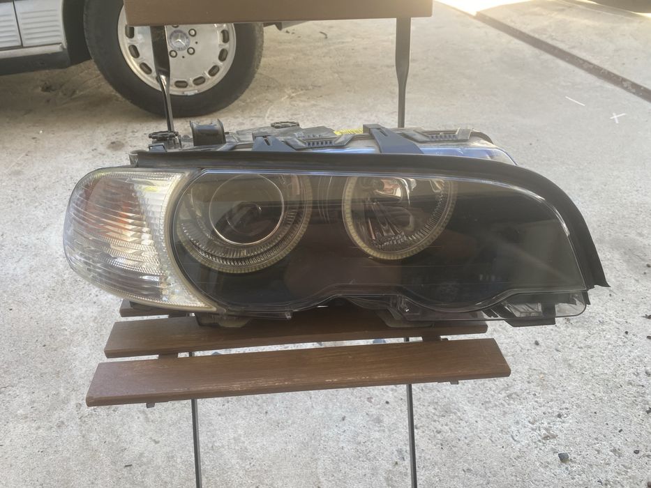 Десен фар за  купе BMW E46