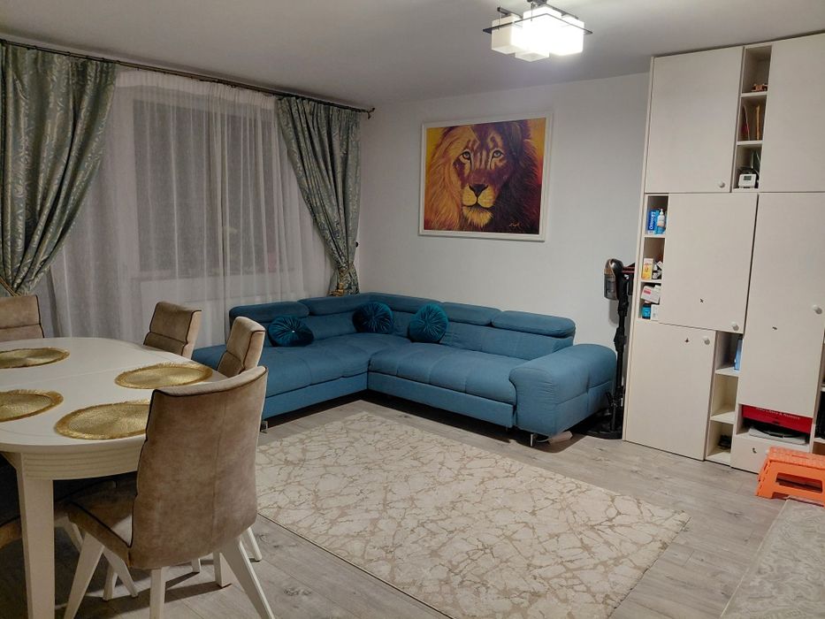 Vand apartament 2 camere