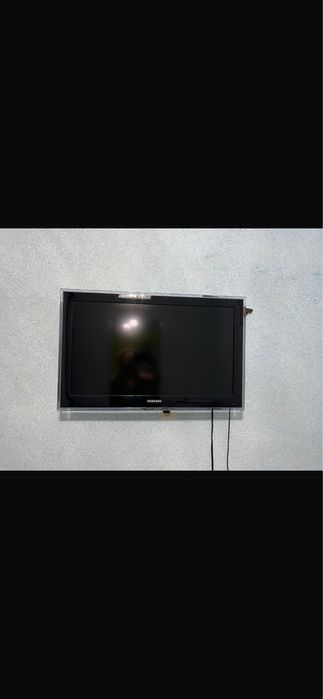 Продам телевизор samsung