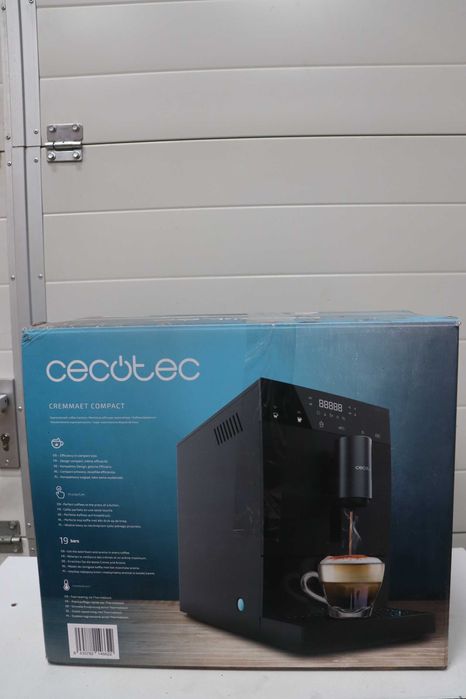 Кафеавтомат Cecotec Cremmaet Compact 19 Bar, кафемашина 1350 W, 1.1 L