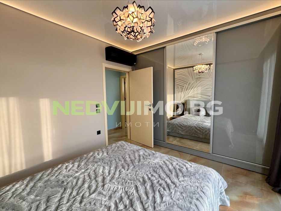 Продава се Двустаен апартамент в Варна, Бриз - 67 кв.м за 1660 €/кв.м - Снимка #7