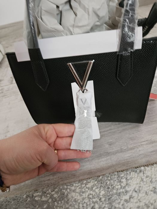 Geanta neagra Mario Valentino