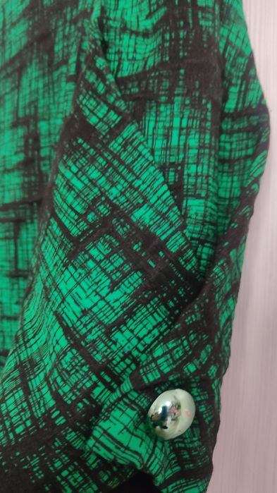 Продам  новогодние платья б|у