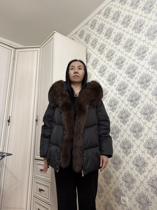Пуховик сатылады