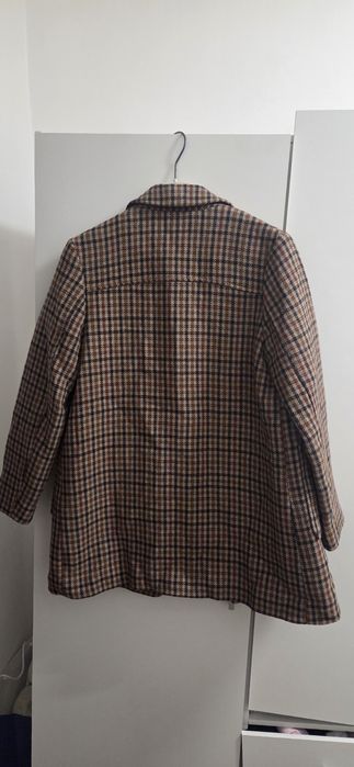 Sacou fete 13-14 ani,marimea  164,Zara din lana,stare foarte bunq