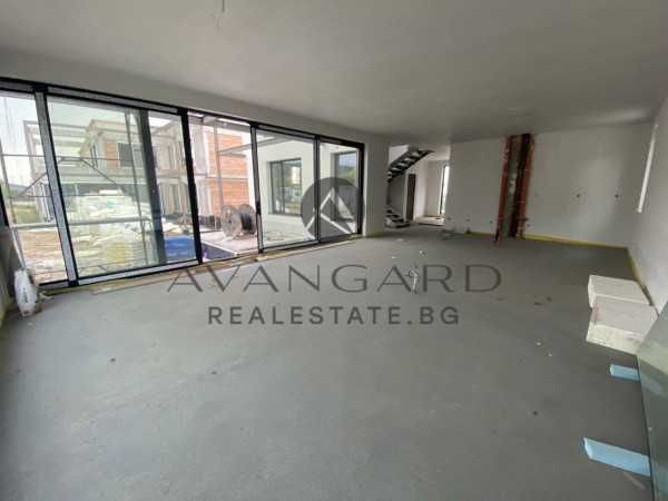 Продава се Къща в с. Марково, Област Пловдив - 326 кв.м за 626 €/кв.м - Снимка #9