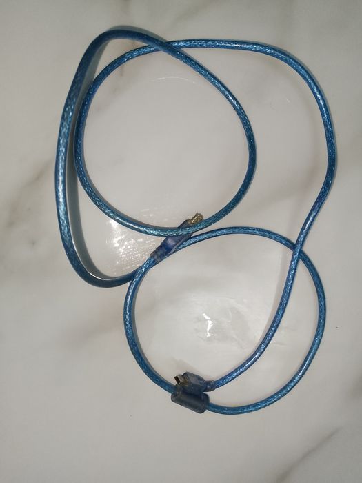 Продам магнитолу на Chevrolet Aveo