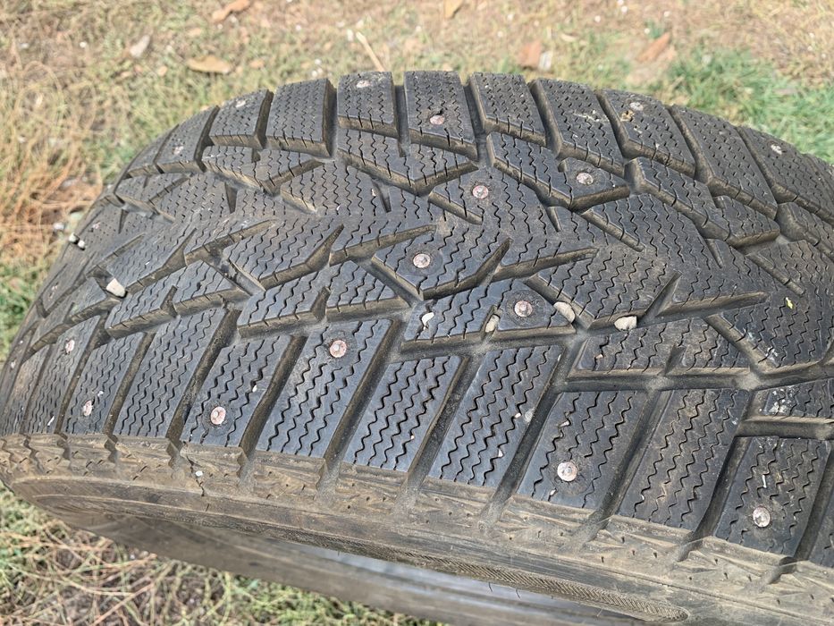 Продам шину 225 60 r 17