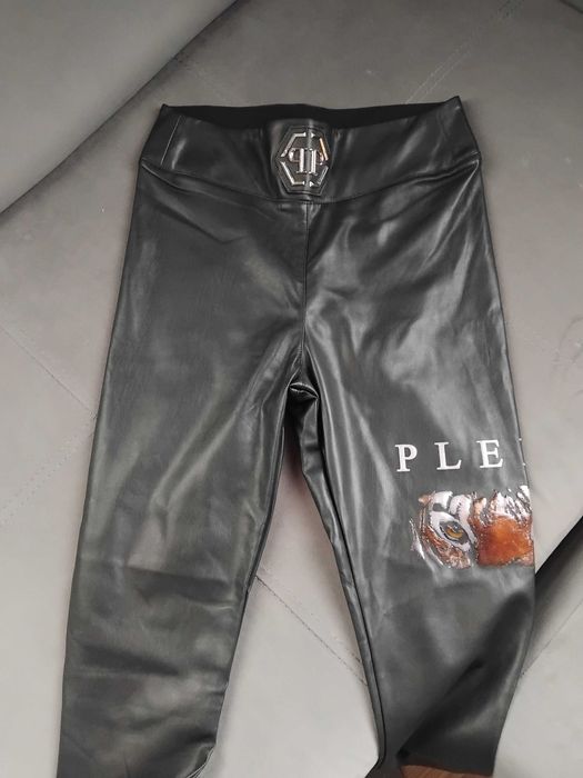 Кожен панталон ,носен 2 пъти