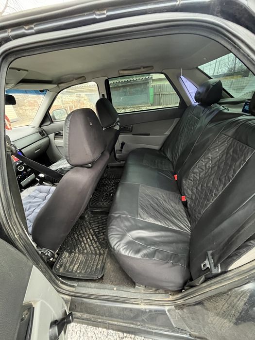 Продам машину приору