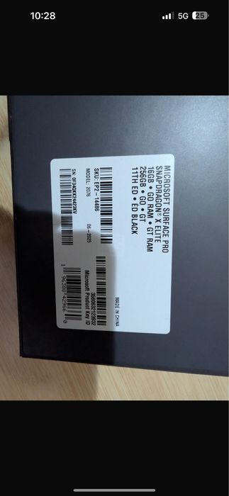 Microsoft surface pro --snapdragon x elite-