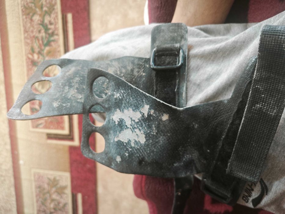 Продам гимнастические накладки