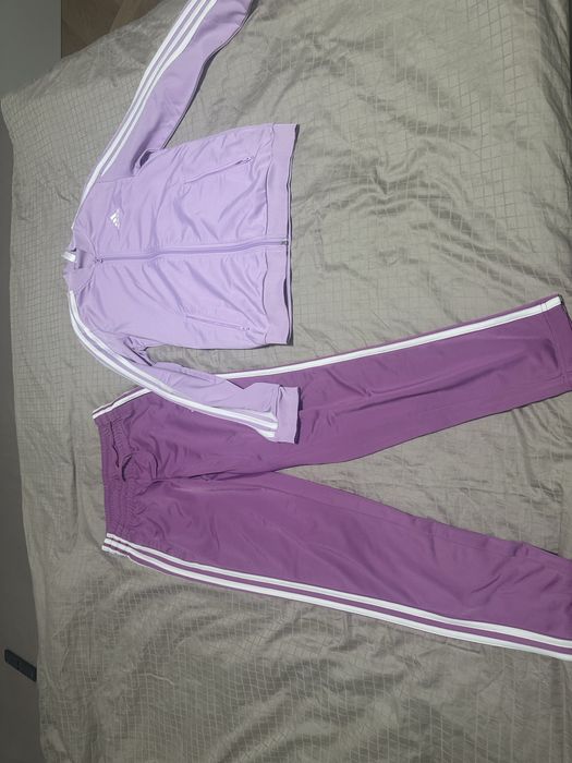 Trening adidas xs