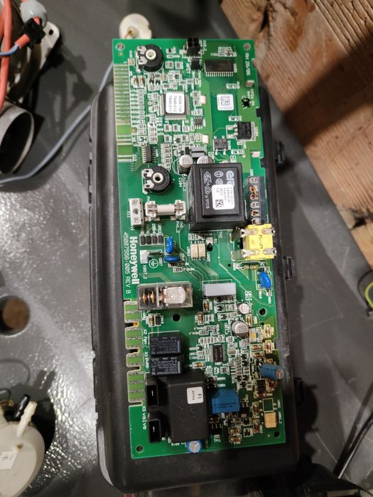 Газов котел Bosch части