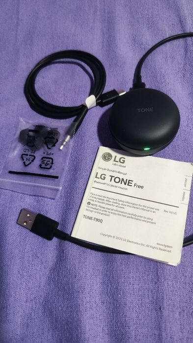 Безжични слушалки LG Tone Free T90Q
