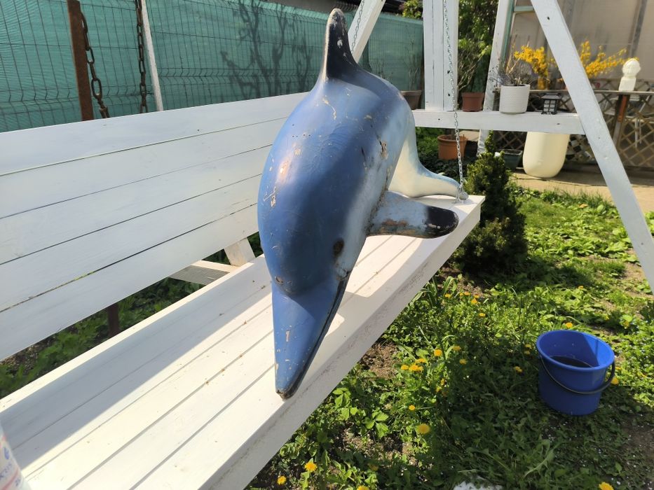 Delfin butaforie design