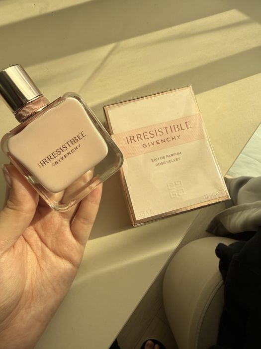 Парфюм Givenchy Rose Velvet