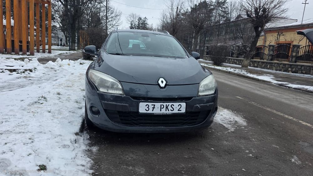 Renault Megan lll 1.5 dci * An 2011 * Euro 5 * Cutie Manuala