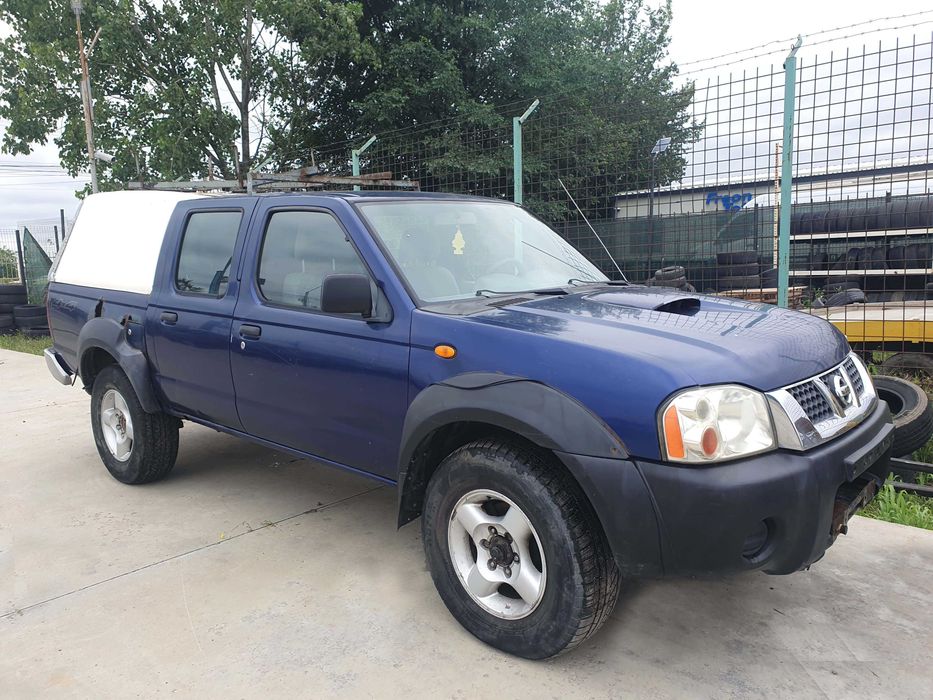 NISSAN Navara