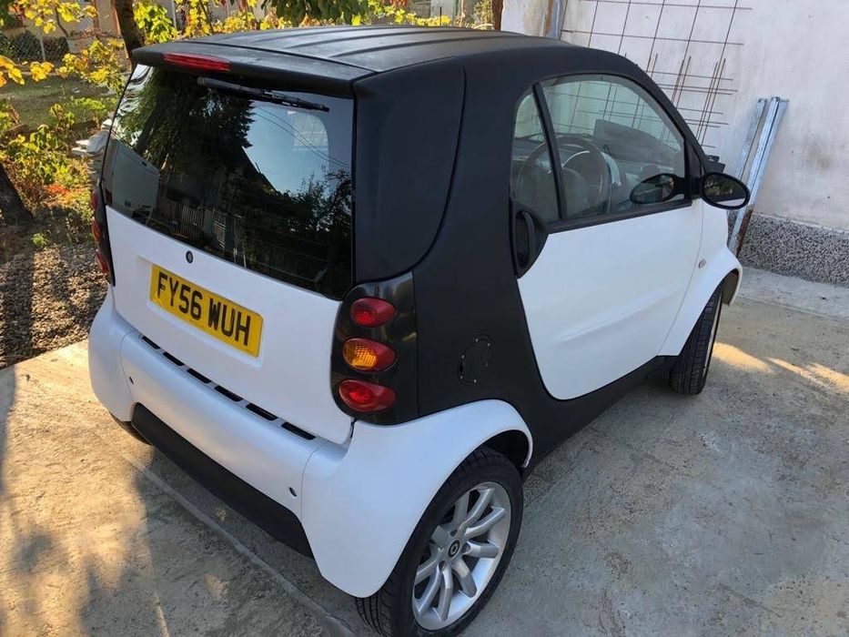 Smart for two продава се цял за регистрация или части пак цял.