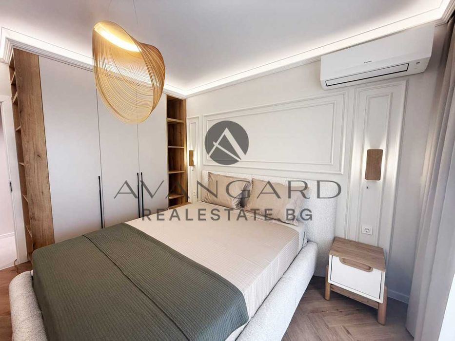 Продава се Тристаен апартамент в Пловдив, Център - 108 кв.м за 2186 €/кв.м - Снимка #3