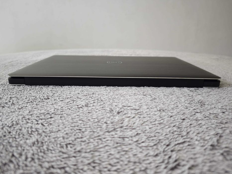 Dell Precision 5530 i7-8850H RAM 32 HDD 512 Quadro P1000 FHD IGZO