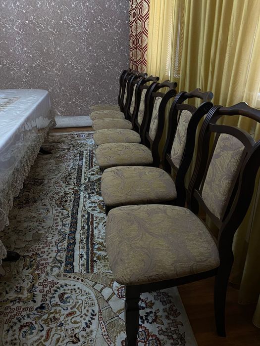 Стол орындықтарымен