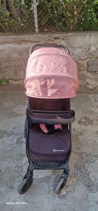 Детска количка kinder kraft