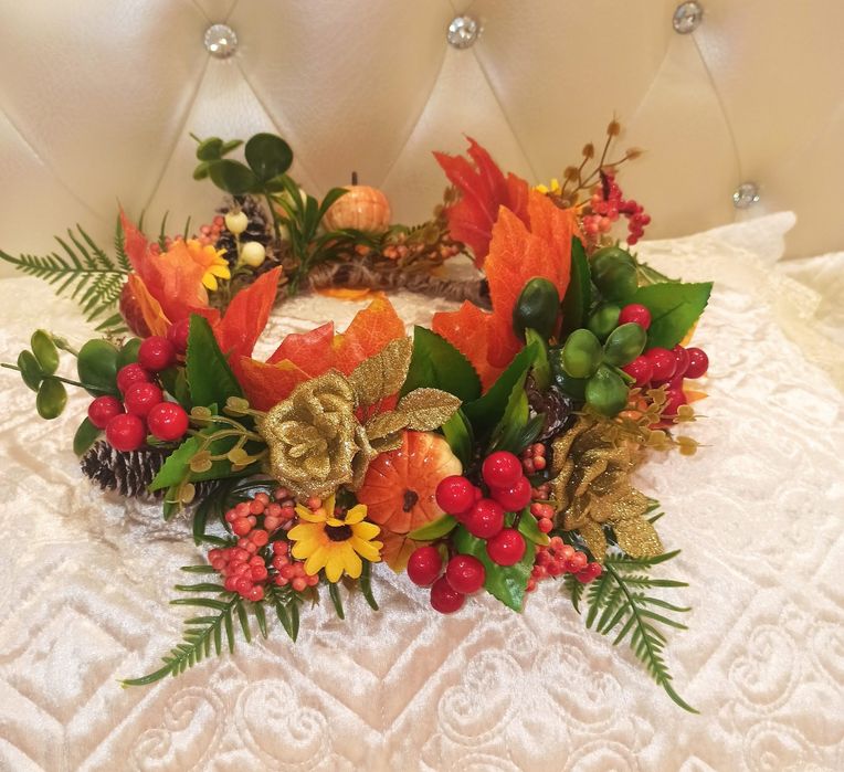 Корона и Платье на осенний бал.