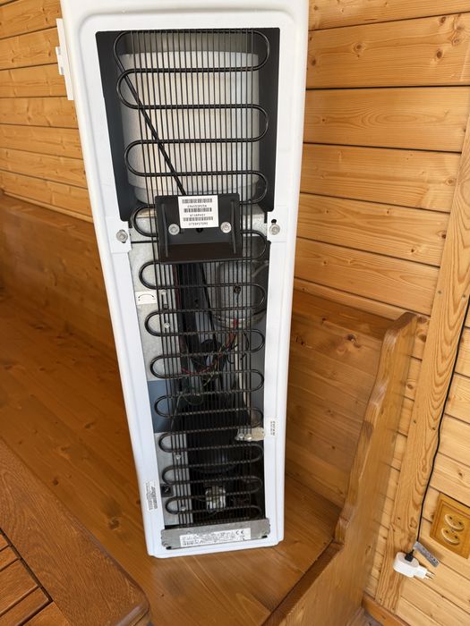 Dozator apa plata cu 2 bidoane