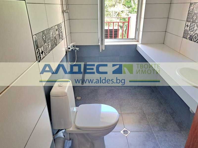 Продава се обзаведен едностаен в Оборище до бул. Мадрид