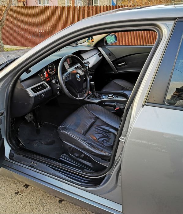 Vând schimb e60 530 218cp  schimb cu e90 2.0d 163cp