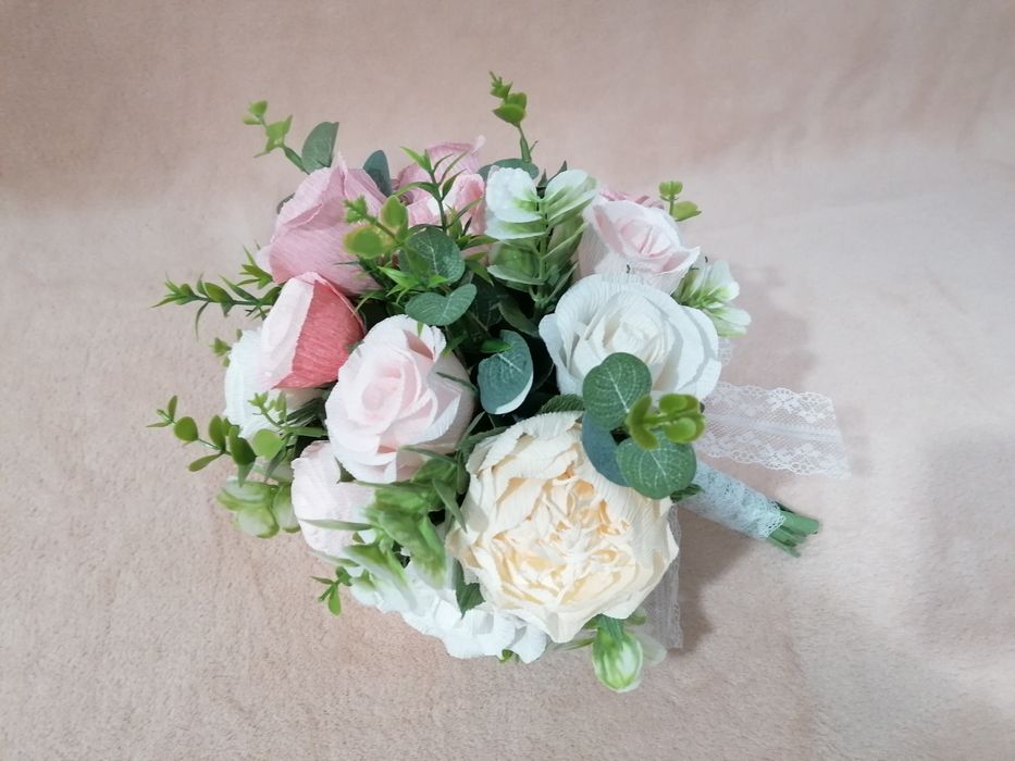 Buchet mireasa din hartie