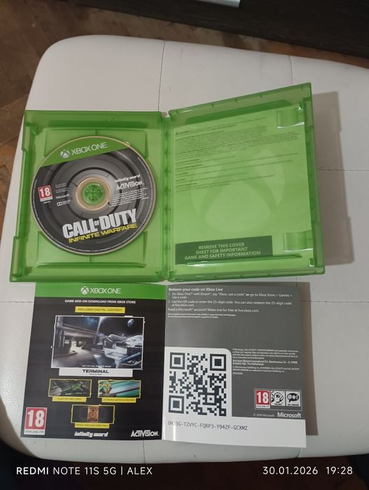 Продавам Игри за Xbox one s