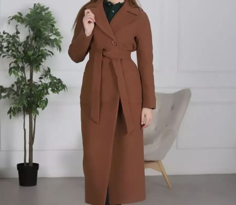 Пальто женское, с ремнем