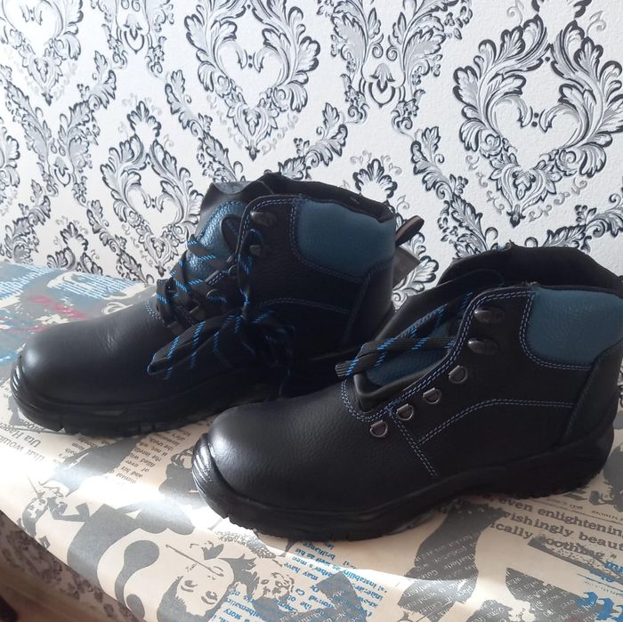 Спец ботинка летная .43размер