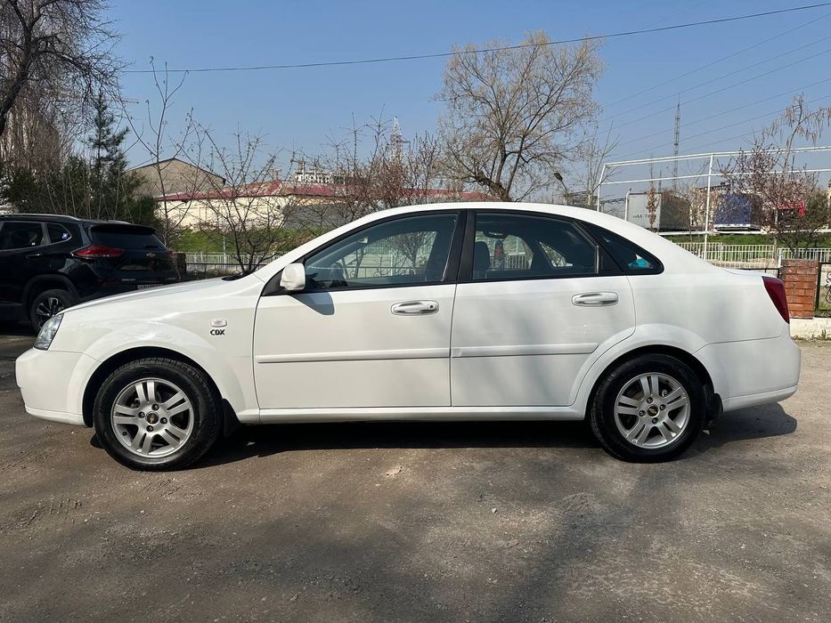 Продаëтся автомобиль