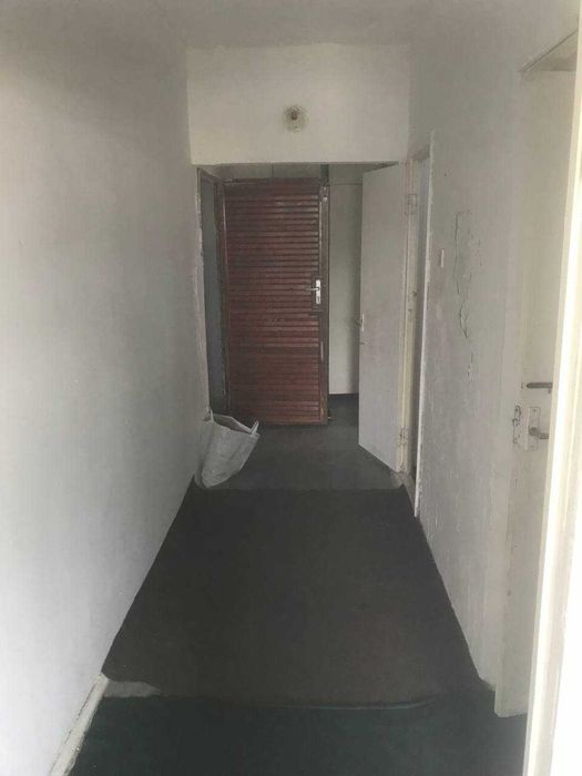 Продаётся квартира  Учтепа 30кв (Алгаритм) 2/1/4 панель, торец