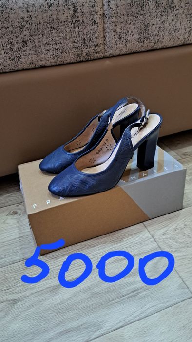 Продам женскую обувь