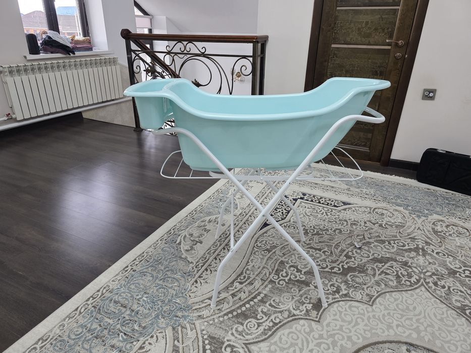 Детская Ванночка с подставкой