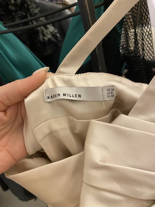 Платья вечерние на выпускной