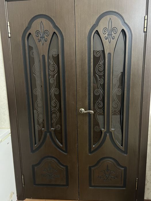 Продам двери межкомнатные