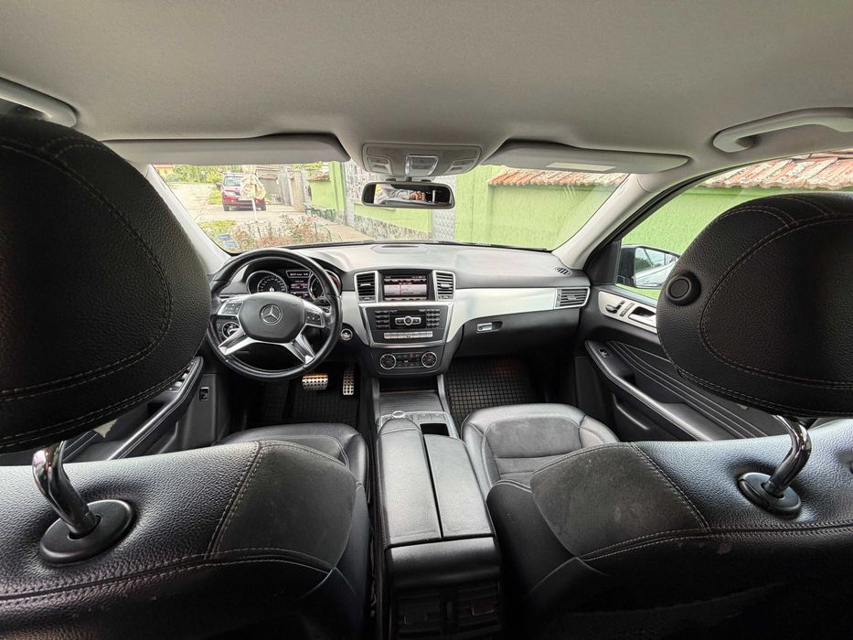 Автомобил Mercedes W166