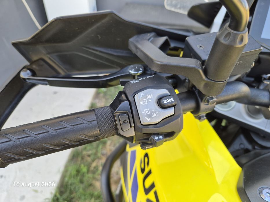 Suzuki V-strom 1050