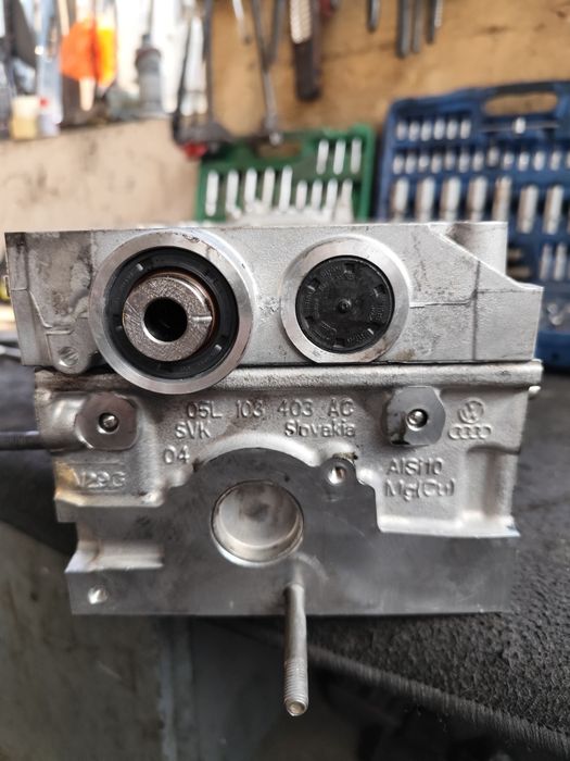 Глава / двигател А4 B9 2.0 TDI 2020година DEZ